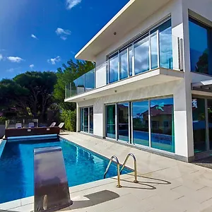 Madeira By Lovelystay Villa Canico (Madeira)